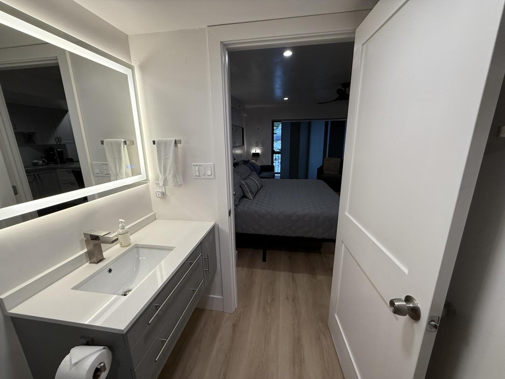 Yosemite West Condos エクステリア 写真