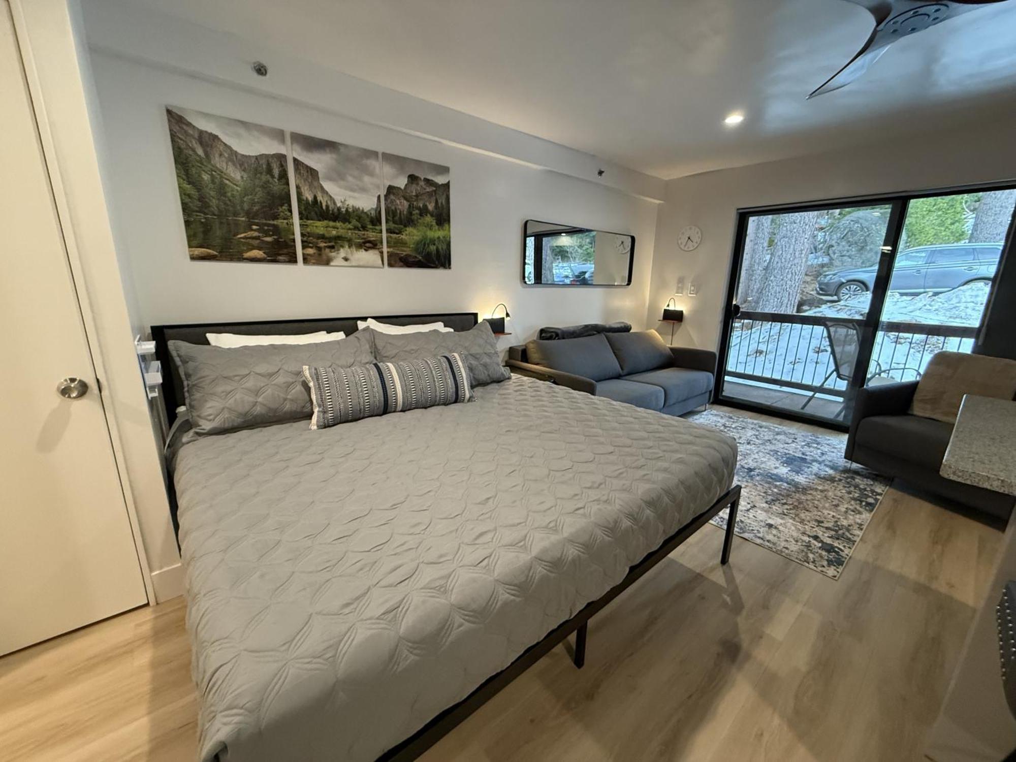 Yosemite West Condos エクステリア 写真